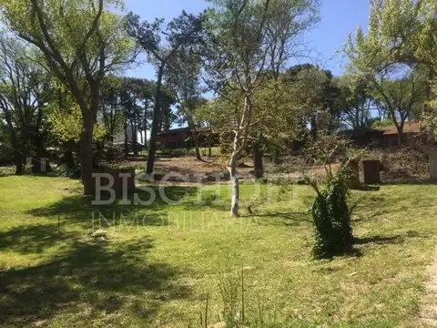 TERRENO MULTIFAMILIAR CON CASA. ZONA CENTRO DE VILLA GESELL