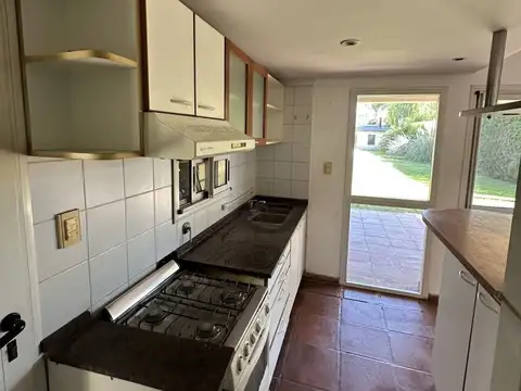 Casa en Venta en City Bell, USD 168.000
