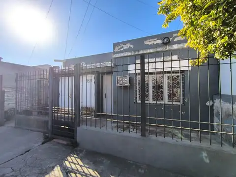VENTA CASA TRES DORM VILLA EL LIBERTADOR