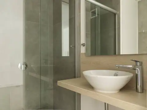 Comodoro Pedro Zanni 300, Piso 4