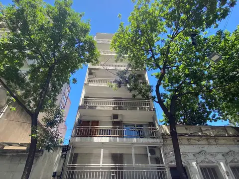 BARRIO MARTIN - MUY LUMINOSO