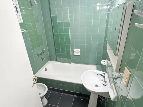 Directorio 400 , Piso 2