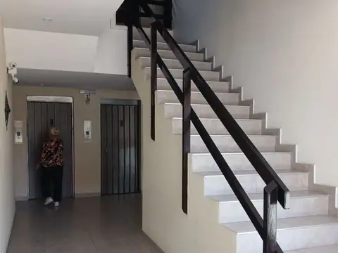 San Juan 2600, Piso 7