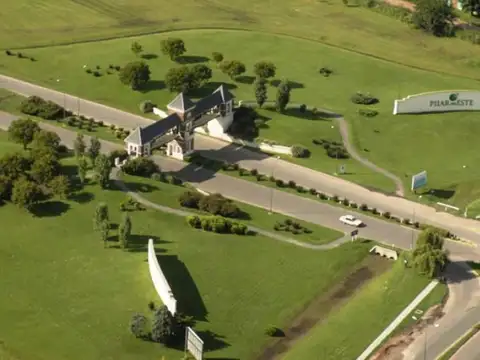 Hermoso Lote Interno En Barrio Santa Elena. Pilar Del Este.