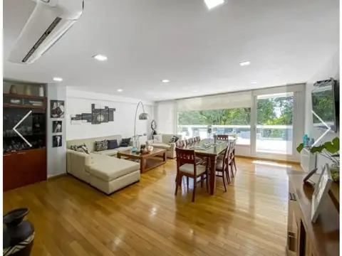 Departamento en Venta con 2 cocheras