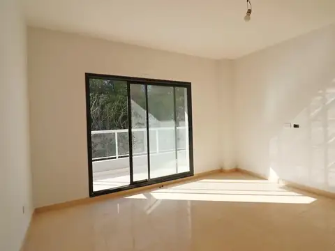 Departamento en Venta al Noreste