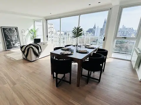 Semi Piso exclusivo de 1 dormitorio con cochera y balcón corrido ? Calle 58 e/13 y 14