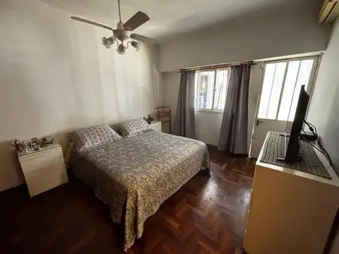 Depto Tipo Casa en Venta con 1 cocheras