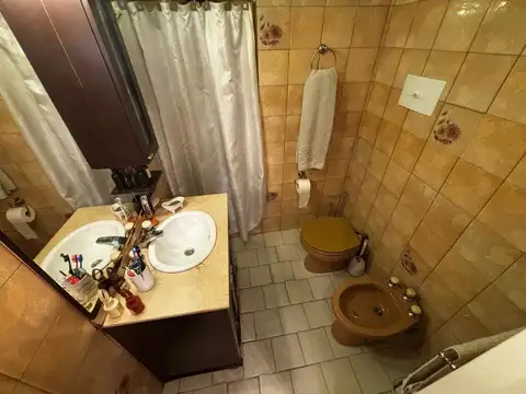 Depto Tipo Casa 3 ambientes con 2 baños