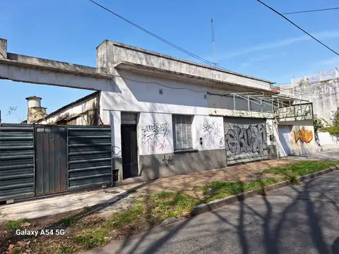 Almirante Brown 3800