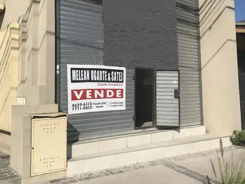 EXCELENTE LOCAL - DOBLE ALTURA- IDEAL P/HACER  ENTREPISO