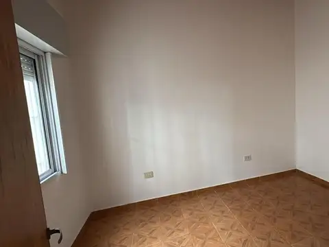 Depto Tipo Casa en Alquiler de 2 dormitorios