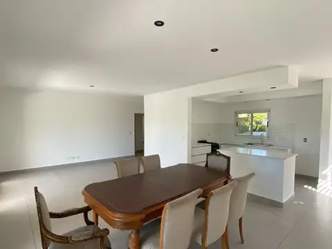 Casa a estrenar en Guadalupe, Pilar, G.B.A. Zona Norte