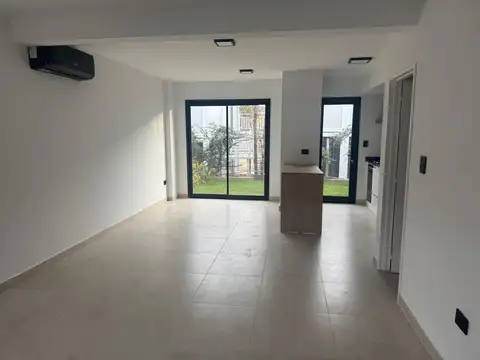 Departamento 3 ambientes con 2 baños