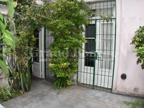 PH 3 Ambientes con Patio