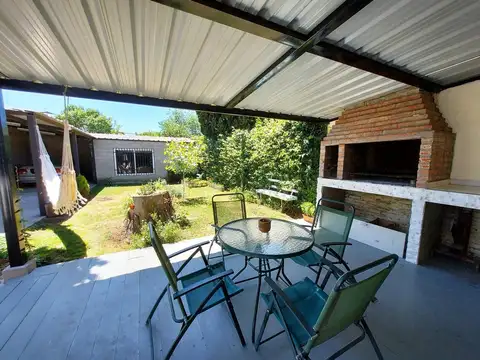 Casa 3 ambientes en venta en Grand Bourg apto cred