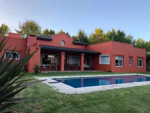 Casa en Venta de 5 dormitorios