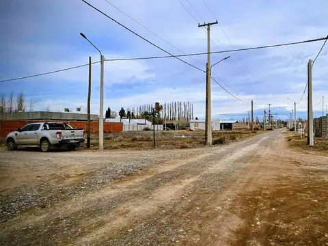 TERRENO EN ESQUINA BARRIO LA CASONA 2
