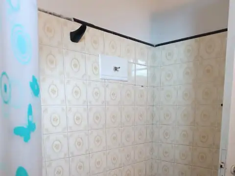 Depto Tipo Casa en Venta al Este