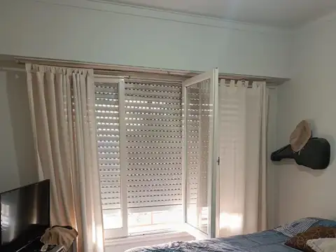 Depto Tipo Casa en Venta de 4 dormitorios