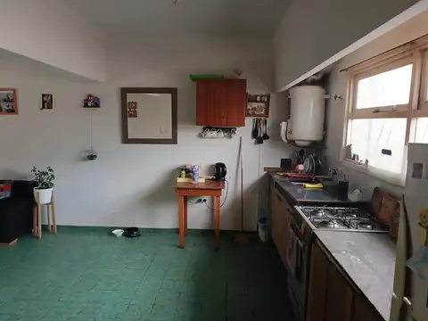Cerrito 1342