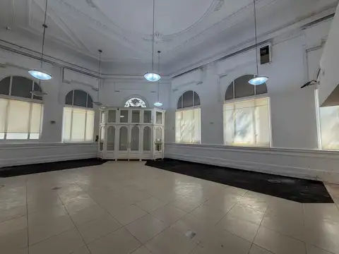 Inmueble emblemático en pleno centro de Rafaela