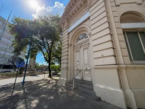 San Martín 21