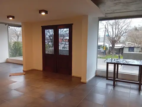 Departamento en Alquiler en Granadero Baigorria, $ 650.000