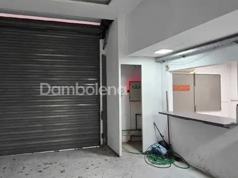 Galpon en Alquiler en Caseros, USD 2.500