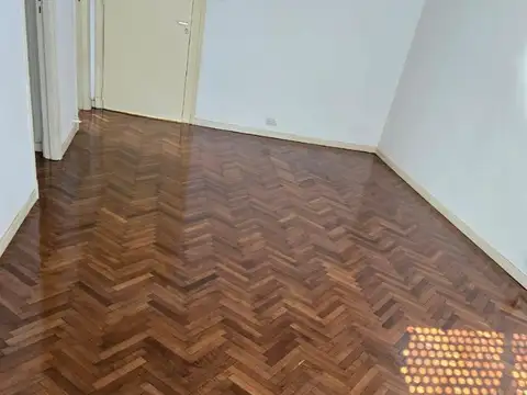 Velez Sarsfield 20 , Piso 5