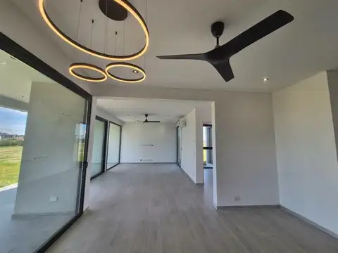 Casa en Venta en Puertos - Riberas, USD 398.000