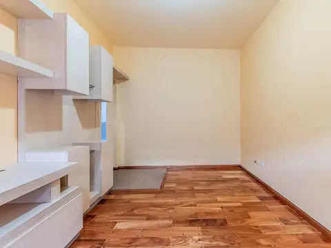 Depto Tipo Casa en Venta de 1 dormitorio