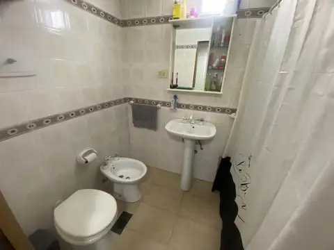 Depto Tipo Casa en Venta 50 años