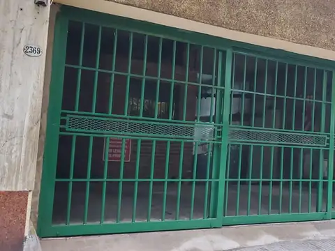 BELGRANO VENTA COCHERA CUBIERTA  IDEAL MOTO