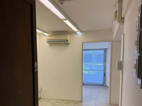 VENTA DE PISO_ OFICINA CORPORATIVA -opion  COCHERA