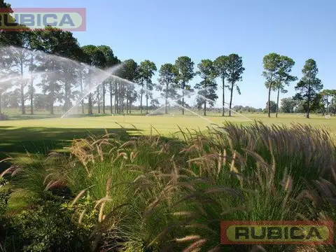 Terreno en Venta en Los Pinares Country Club, USD 35.000