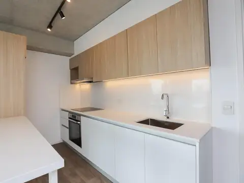 Departamento en Alquiler con 2 cocheras