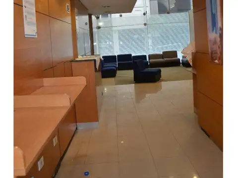 Alquiler en Block – Local/Oficinas