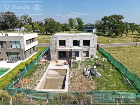Casa en Venta de 5 ambientes En San Juan Chico Hudson Berazategui