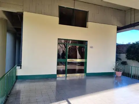 DEPARTAMENTO 3 AMBIENTES EN VENTA EN AVELLANEDA