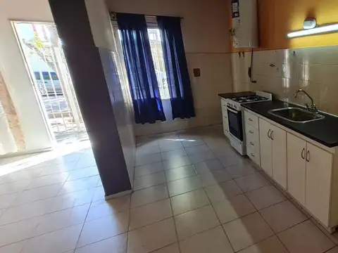 CASA EN VENTA EN PERDRIEL - LUJÁN DE CUYO