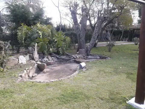 Quinta en Venta con 3 cocheras