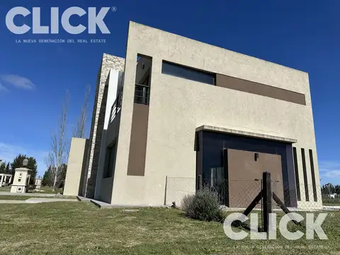 Casa 5 ambientes en alquiler a la laguna en Lagos de San Eliseo