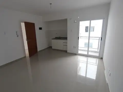 Departamento en Venta en Villa Luzuriaga, USD 51.500