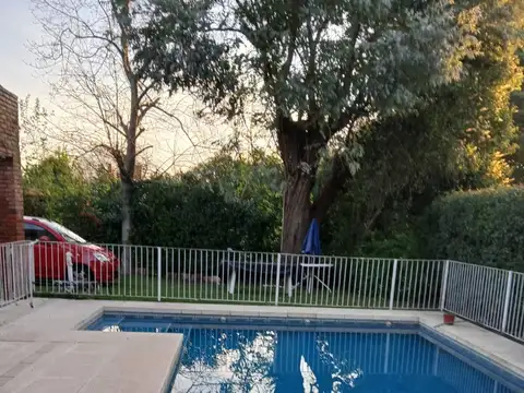 LAS BRISAS C.C. PEDRO CARRION 400