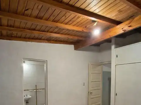 Departamento en Alquiler en San Vicente, $ 416.000
