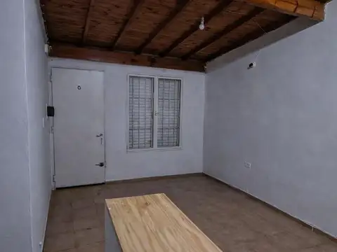 Juan Rodriguez 1600, Piso PB
