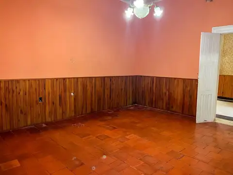 Casa de 5 dormitorios - Centro de Victoria