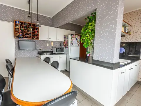 VENTA DEPARTAMENTO 4 AMBIENTES AVELLANEDA