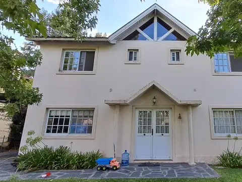 Casa en Maschwitz Privado